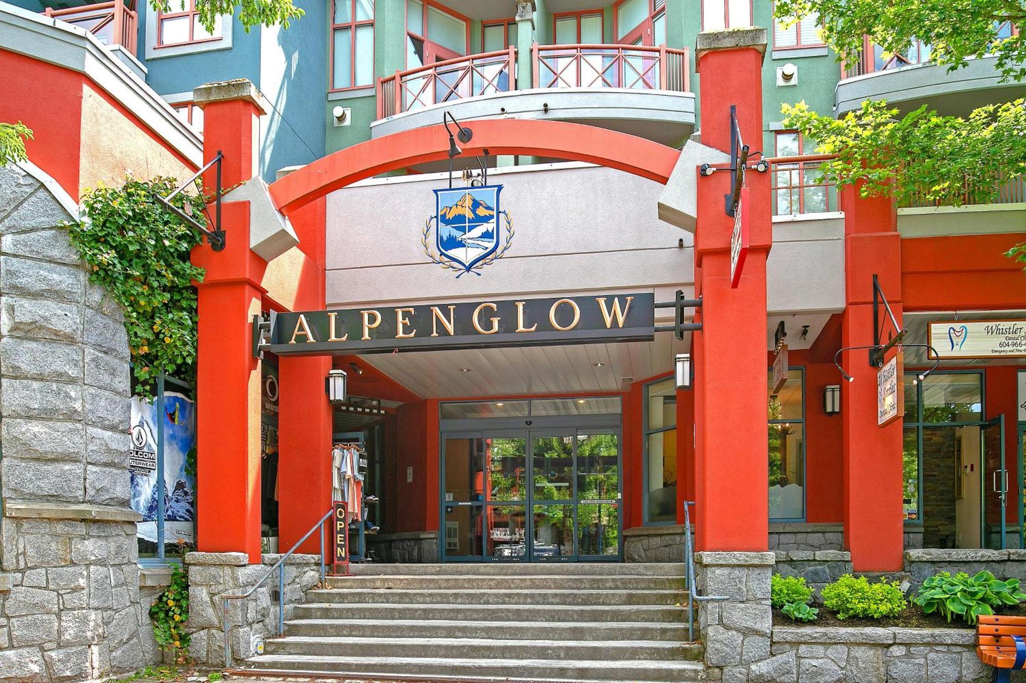 Alpenglow Lodge Queen Boho Studio By Mva Whistler Exterior foto